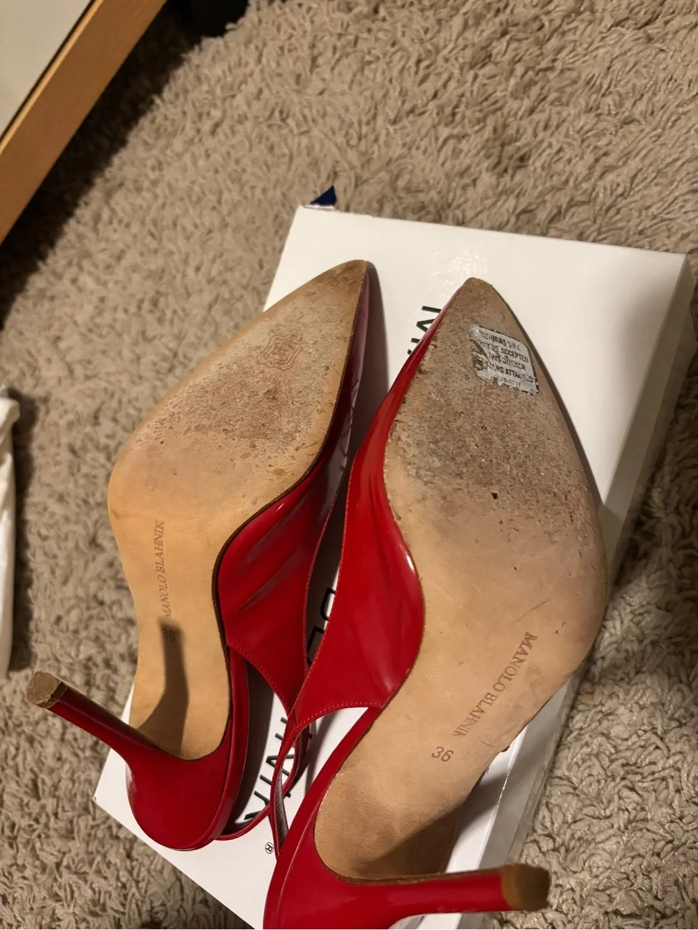 Manolo Blahnik sleek pointed